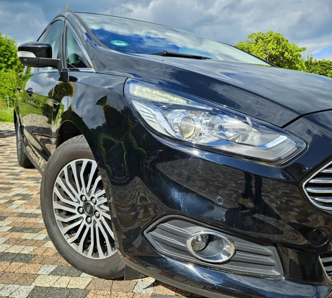 Ford S-Max cena 67900 przebieg: 157000, rok produkcji 2018 z Olsztyn małe 742